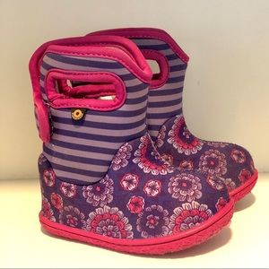BOGS Size 4